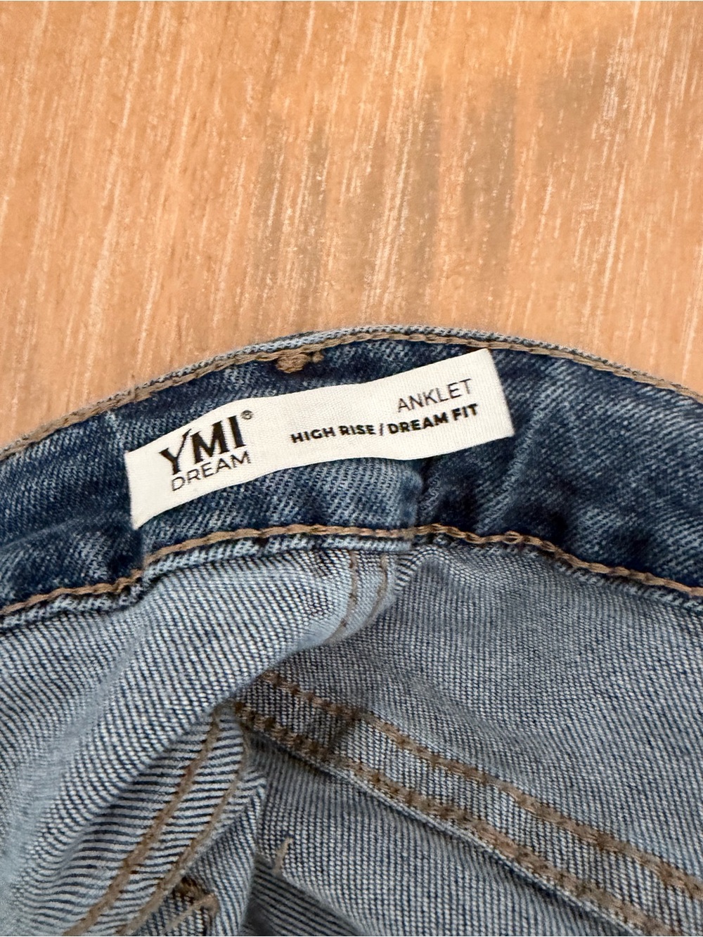 High-Rise Cropped Distressed Jeans - Blue - Picture 2 of 3